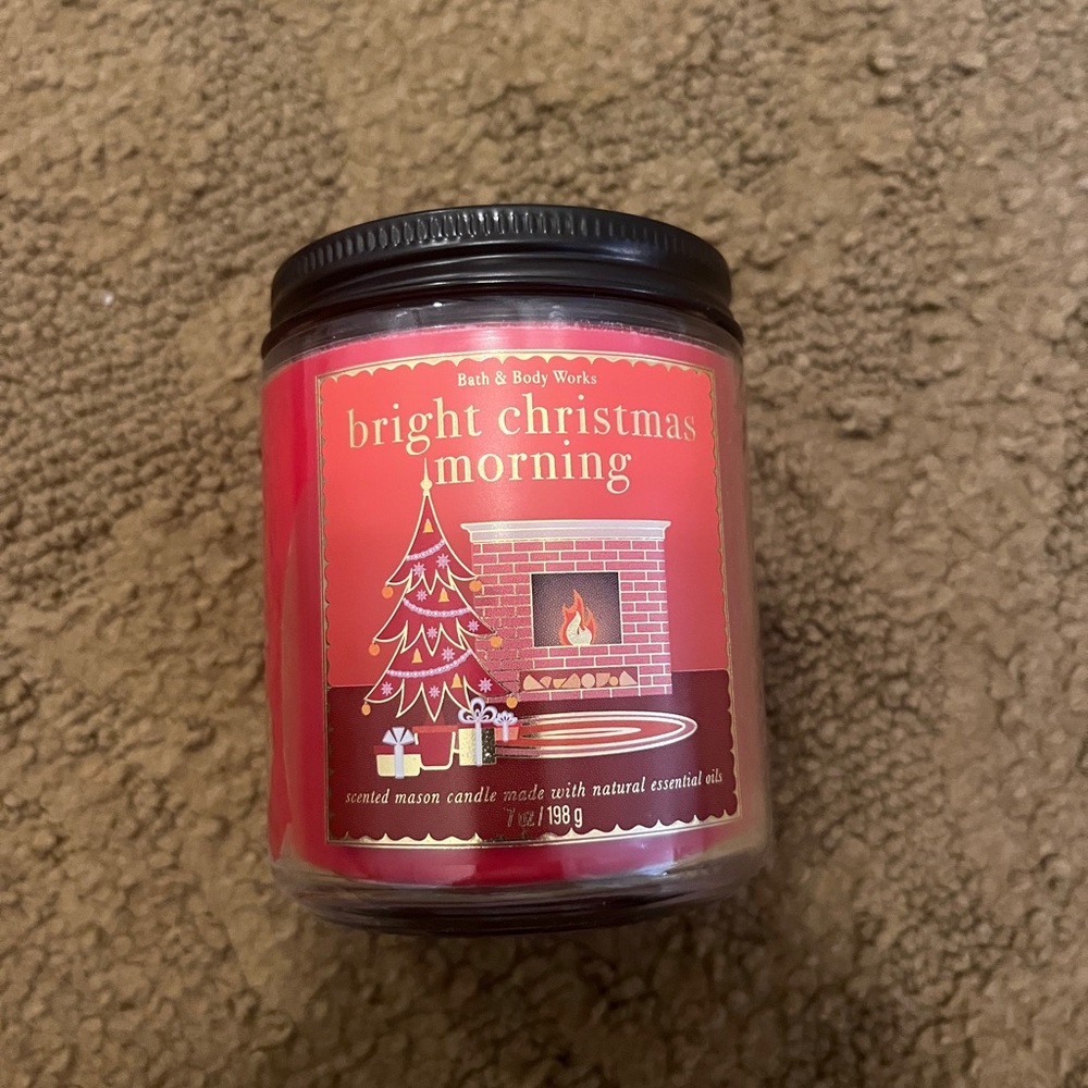 Bath & Body Works Single Wick Candle Bright Christmas Morning